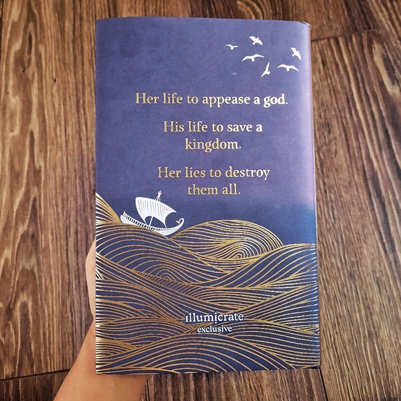 Illumicrate Lies We Sing to the Sea by Sarah Underwood - Picture 3 of 9